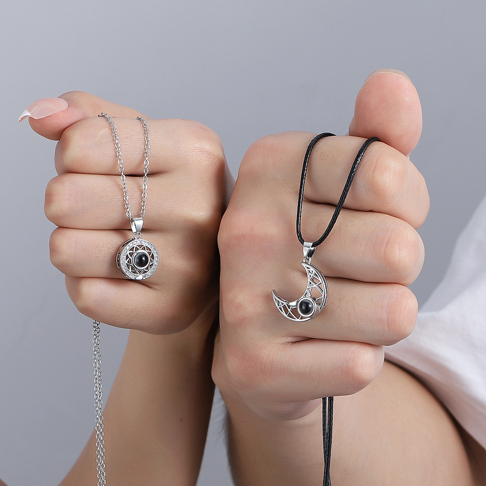 磁気カップルマッチングネックレス、私はあなたを愛していますプ - Magnetic Couple Matching Necklaces のレビューと価格