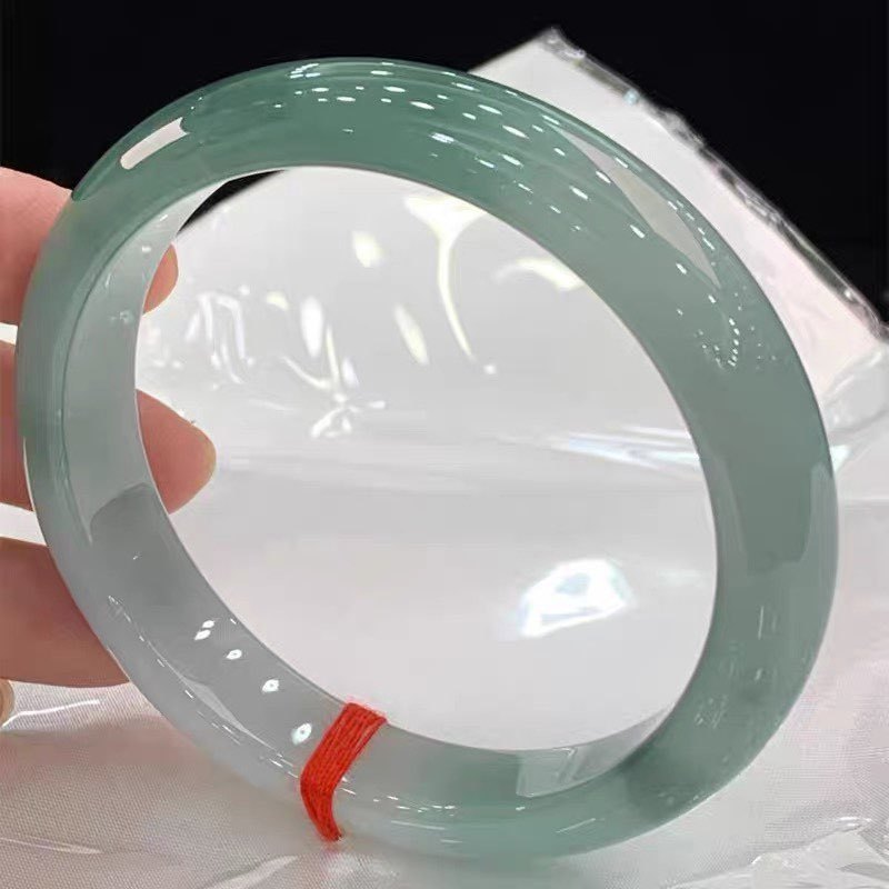女性用ミャンマーブレスレット、春色のフルオイルグリーン、若い - Bracelets のレビューと価格